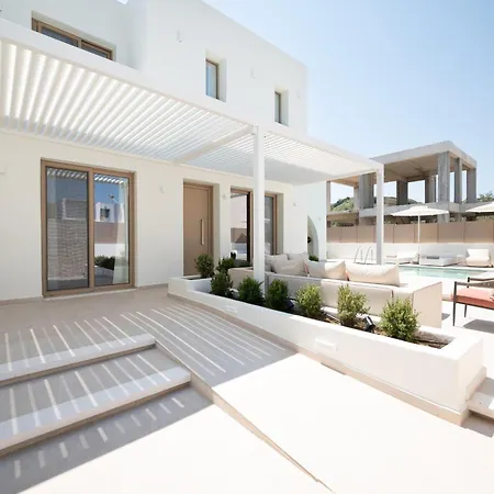 Aria Luxury Living Vila