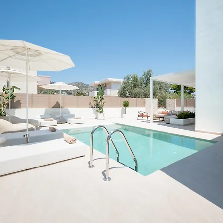 Aria Luxury Living Vila *